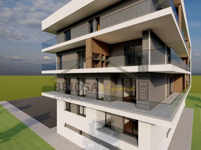 Apartamento T4 + 1 em Condeixa a Nova