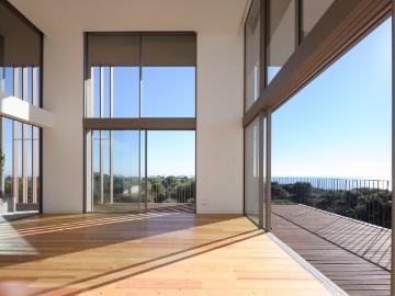 Apartamento T4 triplex de luxo para arrendamento no Bairro do Rosário em Cascais