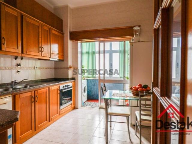 Apartamento T4 Venda em Viseu,Viseu