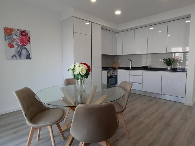 Apartamento T4 Venda em Benfica,Lisboa 79m² Benfica