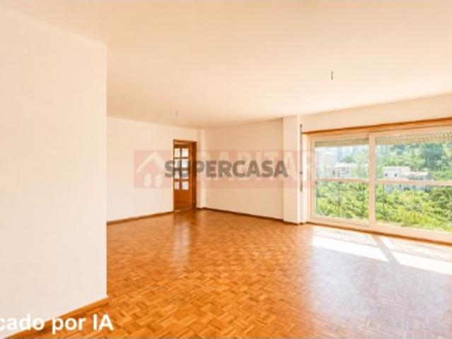 Apartamento T4 Venda em Coimbra Sé Nova, Santa Cruz, Almedina e São Bartolomeu,Coimbra