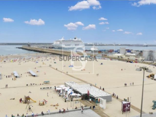 Apartamento T4 Venda em Matosinhos e Leça da Palmeira,Matosinhos