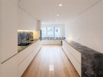 Apartamento T4 Venda em Oliveira de Azeméis, Santiago de Riba Ul, Ul, Macinhata da Seixa e Madail,Oliveira de Azeméis