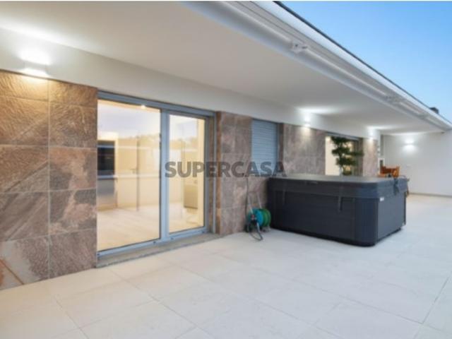 Apartamento T4 Colina Verde, Viseu