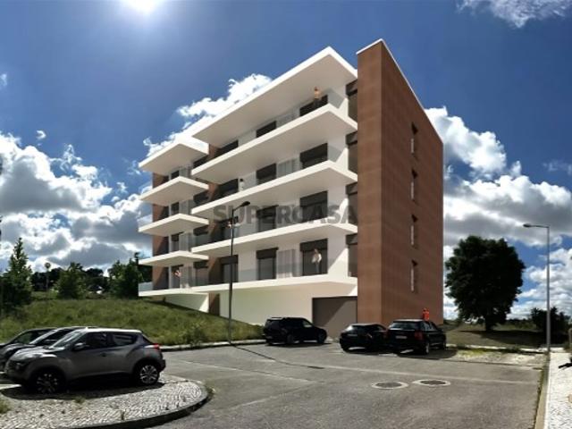 Apartamento T4 Venda em Santa Clara e Castelo Viegas,Coimbra