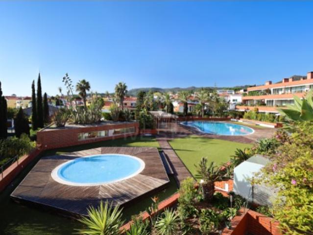 Apartamento T4 Venda em Sintra Santa Maria e São Miguel, São Martinho e São Pedro de Penaferrim,Sintra