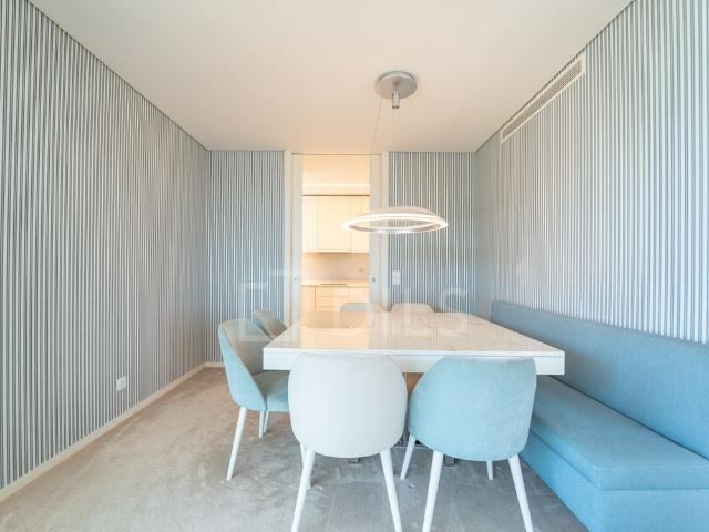 Apartamento T4 vista mar, com 4 lugares garagem Matosinhos Sul
