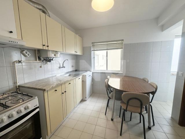 Apartamento T4 Zona Sul