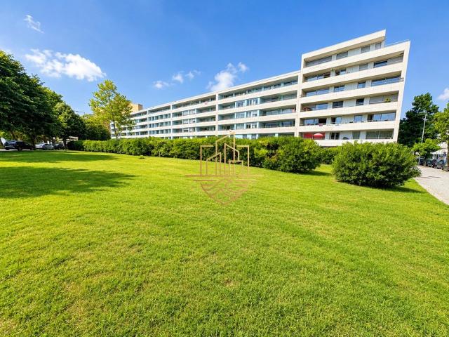Apartamento T4 à venda na Rua Manuel Dias da Fonseca Vista. 172m² Matosinhos e Leça da Palmeira