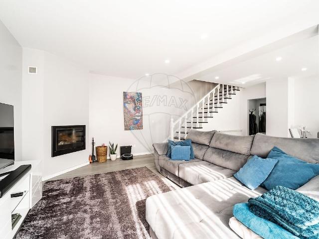 Apartamento T4 à venda em Marrazes e Barosa, Leiria RE/MAX Portugal
