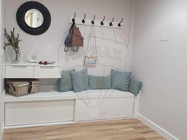 Apartamento T4 à venda em Moscavide e Portela, Loures RE/MAX Portugal