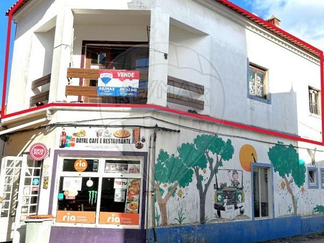 Apartamento T4 à venda em Odemira