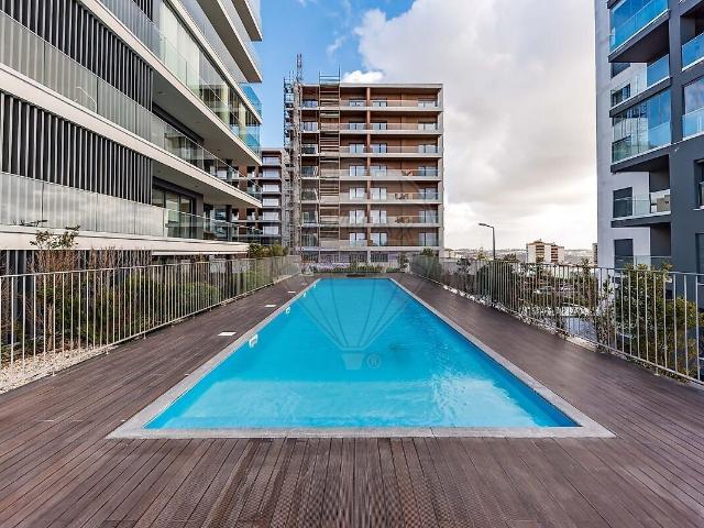 Apartamento T4 à venda em Pontinha e Famões, Odivelas RE/MAX Portugal