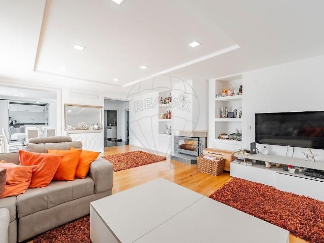 Apartamento T4 à venda em Arcozelo, Barcelos RE/MAX Portugal