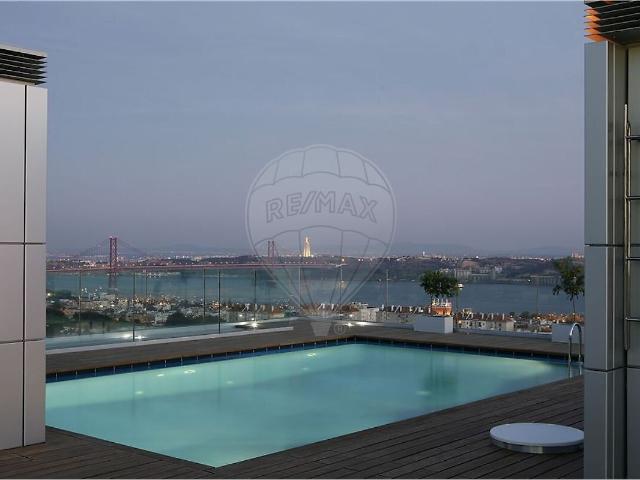 Apartamento T4 à venda em Belém, Lisboa RE/MAX Portugal