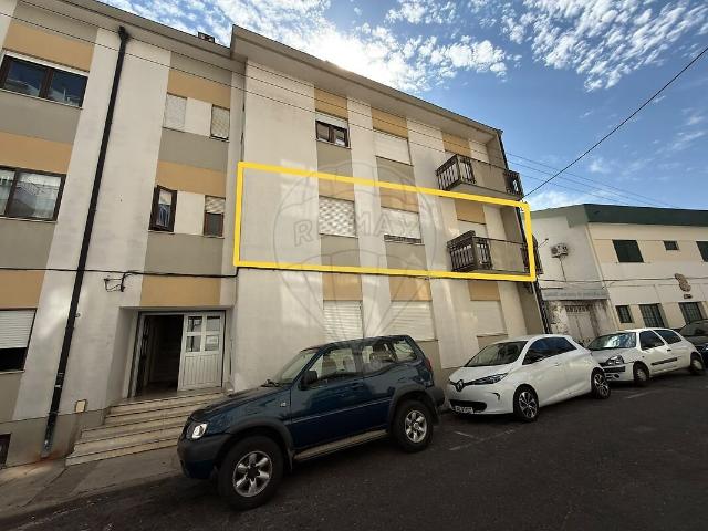 Apartamento T4 à venda em Covilhã e Canhoso, Covilhã RE/MAX Portugal