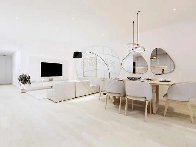 Apartamento T4 à venda em Fânzeres e São Pedro da Cova, Gondomar RE/MAX Portugal