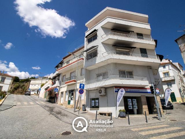 Apartamento T4 à venda em Penamacor