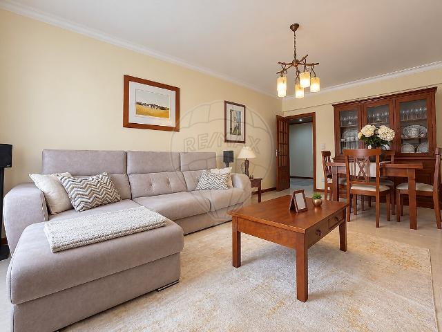 Apartamento T4 à venda em São Sebastião, Setúbal RE/MAX Portugal