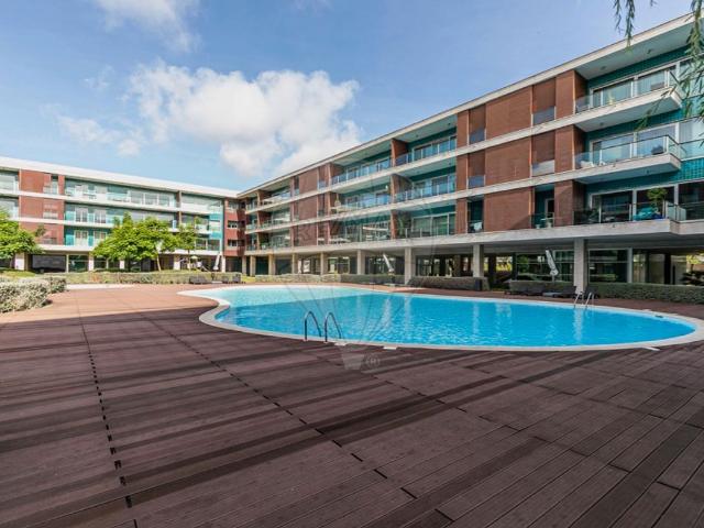 Apartamento T4 à venda em Sacavém e Prior Velho, Loures RE/MAX Portugal
