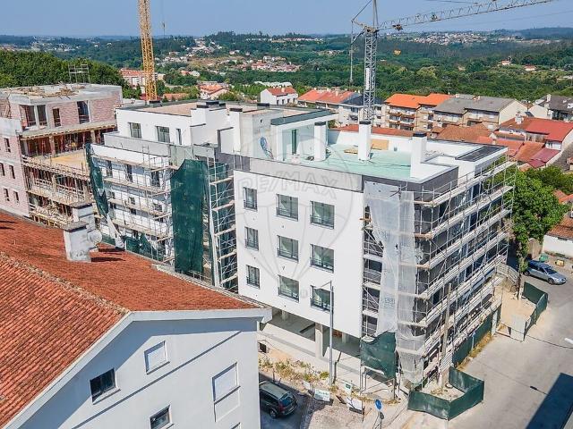 Apartamento T4 à venda em Tondela e Nandufe, Tondela RE/MAX Portugal