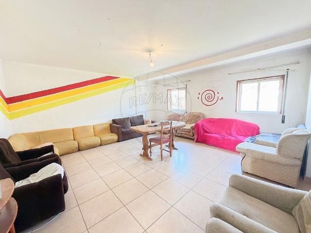 Apartamento T4 à venda em Vila Real, Vila Real RE/MAX Portugal