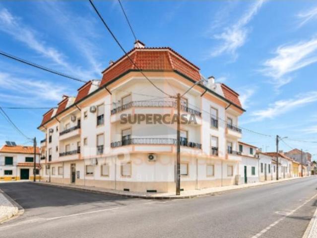 Apartamento T4 Alpiarça