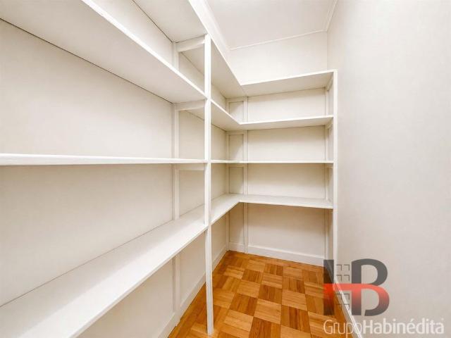 Apartamento T4 Arrendamento em Lordelo do Ouro e Massarelos,Porto