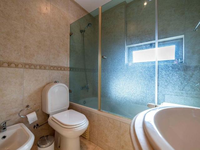Apartamento T4 Arrendamento em Santarém Marvila, Santa Iria da Ribeira de Santarém, Santarém São Salvador e Santarém São Nicolau,Santarém