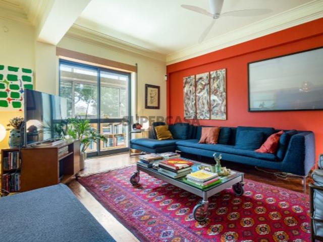 Apartamento T4 Avenidas Novas