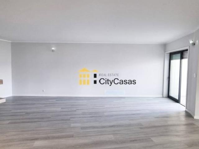 T4 Renovado c/ Garagem em Braga