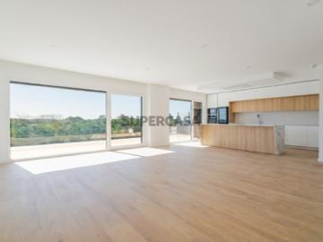 Apartamento T4 c/ piscina I ICONIC na Costa da Caparica