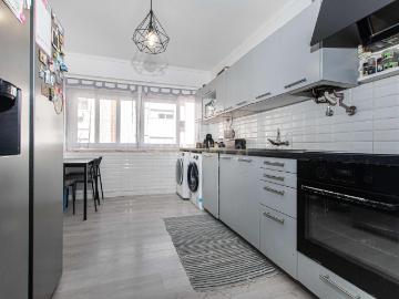 Apartamento T4, Carregado