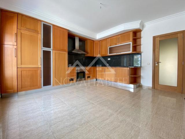 Apartamento T4 com garagem à venda na Malveira, Mafra