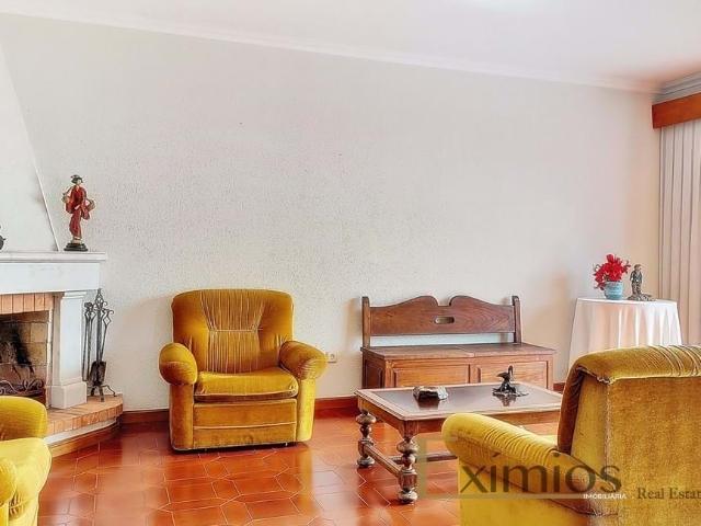 Apartamento T4 com garagem, 2ª linha da praia de Vila do Conde