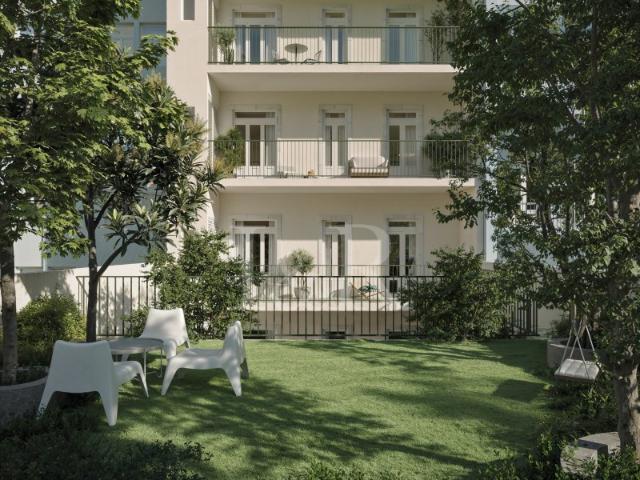 Apartamento T4 com jardim perto da Avenida da Liberdade, Lisboa