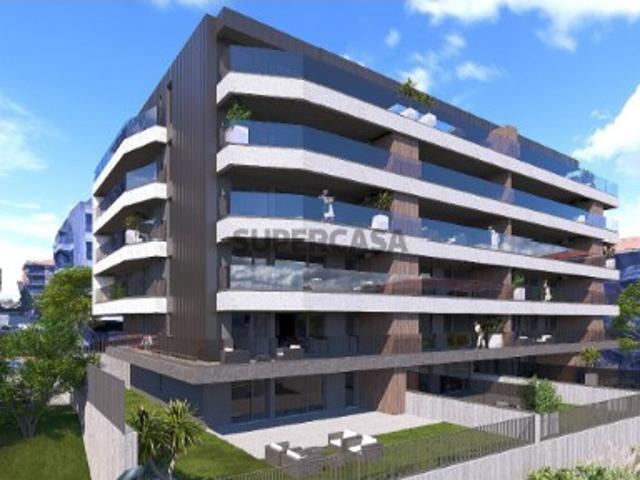 Apartamento T4 com piscina Quinta da Portela