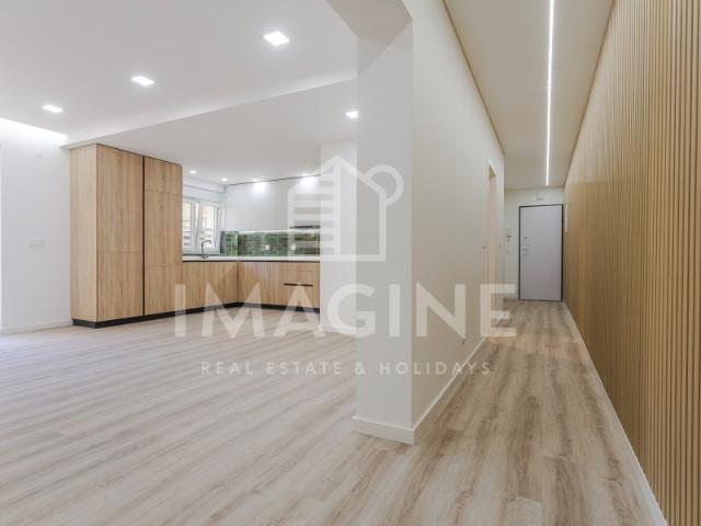 Apartamento T4 com terraço, churrasqueira e arrecadação Bairro do Liceu Setúbal