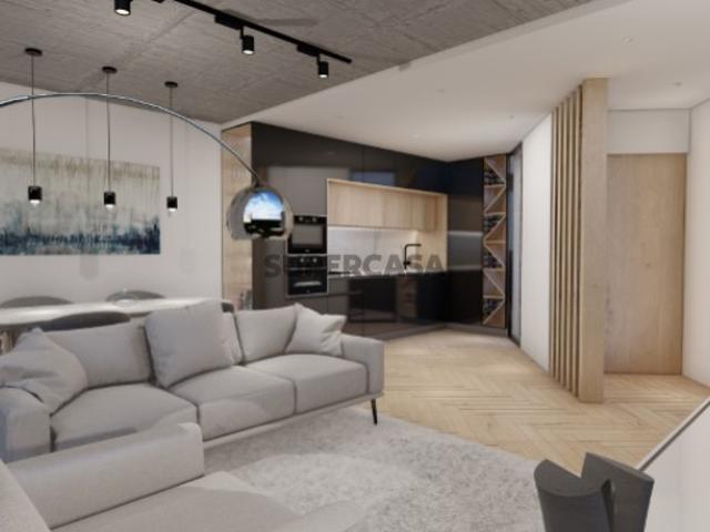 Apartamento T4, com terraço e garagem, Figueira da Foz