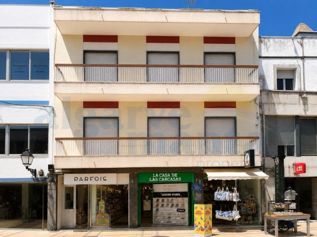 Apartamento T4 com Terraço no Coração de Vila Real de Santo António