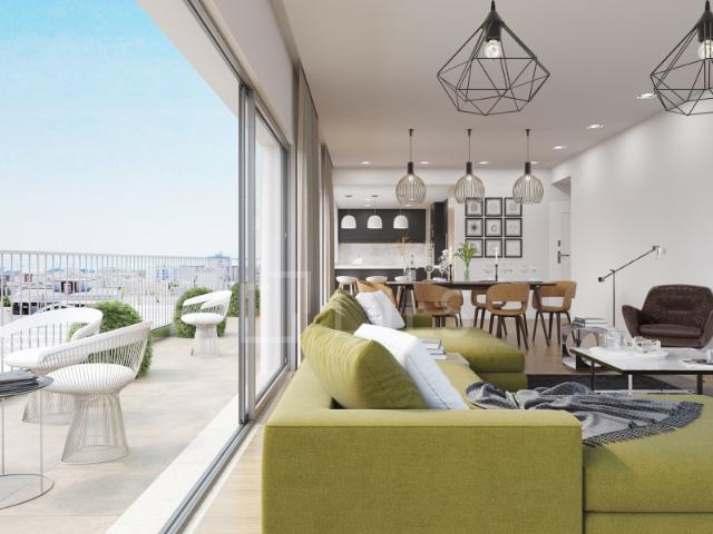 Apartamento T4 com varanda em novo empreendimento em Setúbal