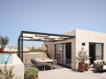 Apartamento T4, com varanda nas Avenidas Novas, Lisboa