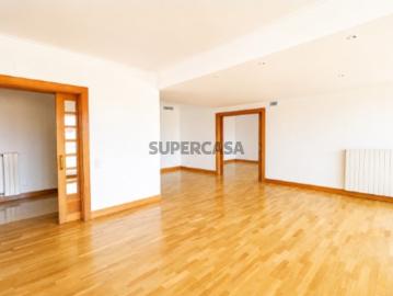 Apartamento T4 Condomínio Belas Clube de Campo