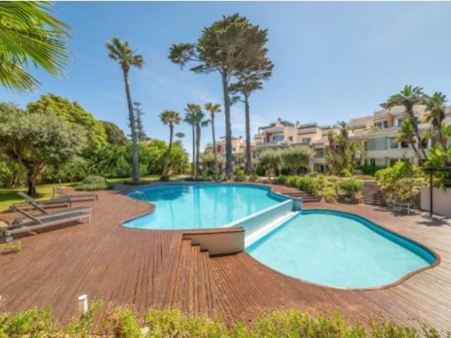 Apartamento T4 | Condomínio Quinta da Condessa | Frente de Mar