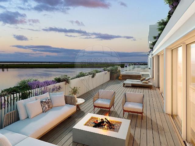 Apartamento T4 de luxo à venda em Alhandra, São João dos Montes e Calhandriz, Vila Franca de Xira RE/MAX Portugal