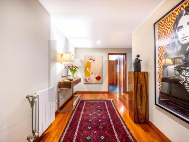 Apartamento T4 de luxo com vistas mar em Leça da Palmeira