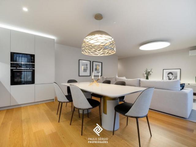 Apartamento T4 de Luxo em Vila Nova de Gaia 148m² São Pedro Da Afurada