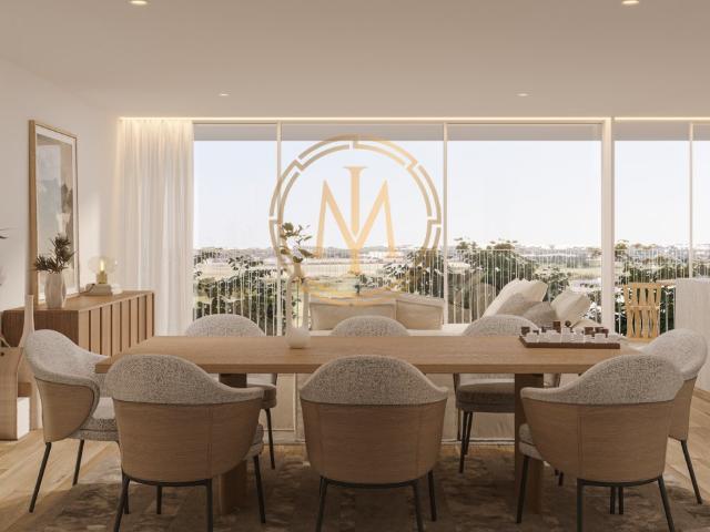 Apartamento T4 de luxo em Vilamoura com piscina interior e exterior
