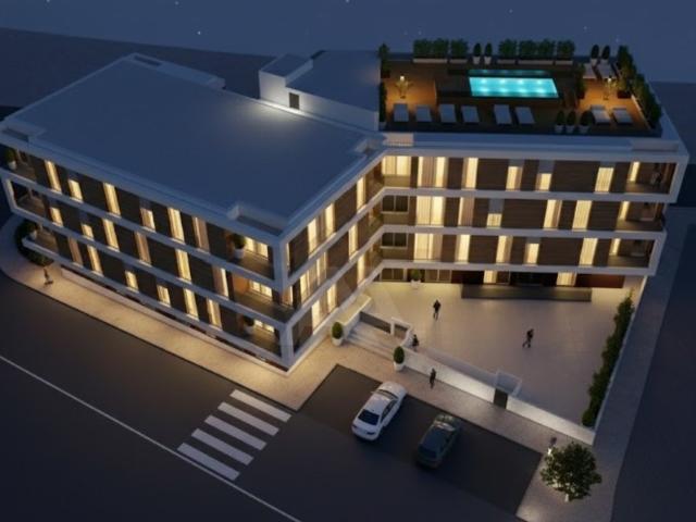 Apartamento T4 de Luxo, junto à Praia da Consolação