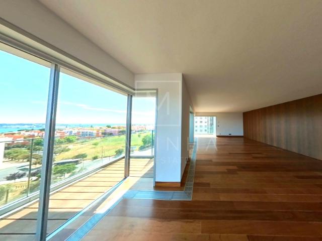 Apartamento T4 de luxo 10 Piso